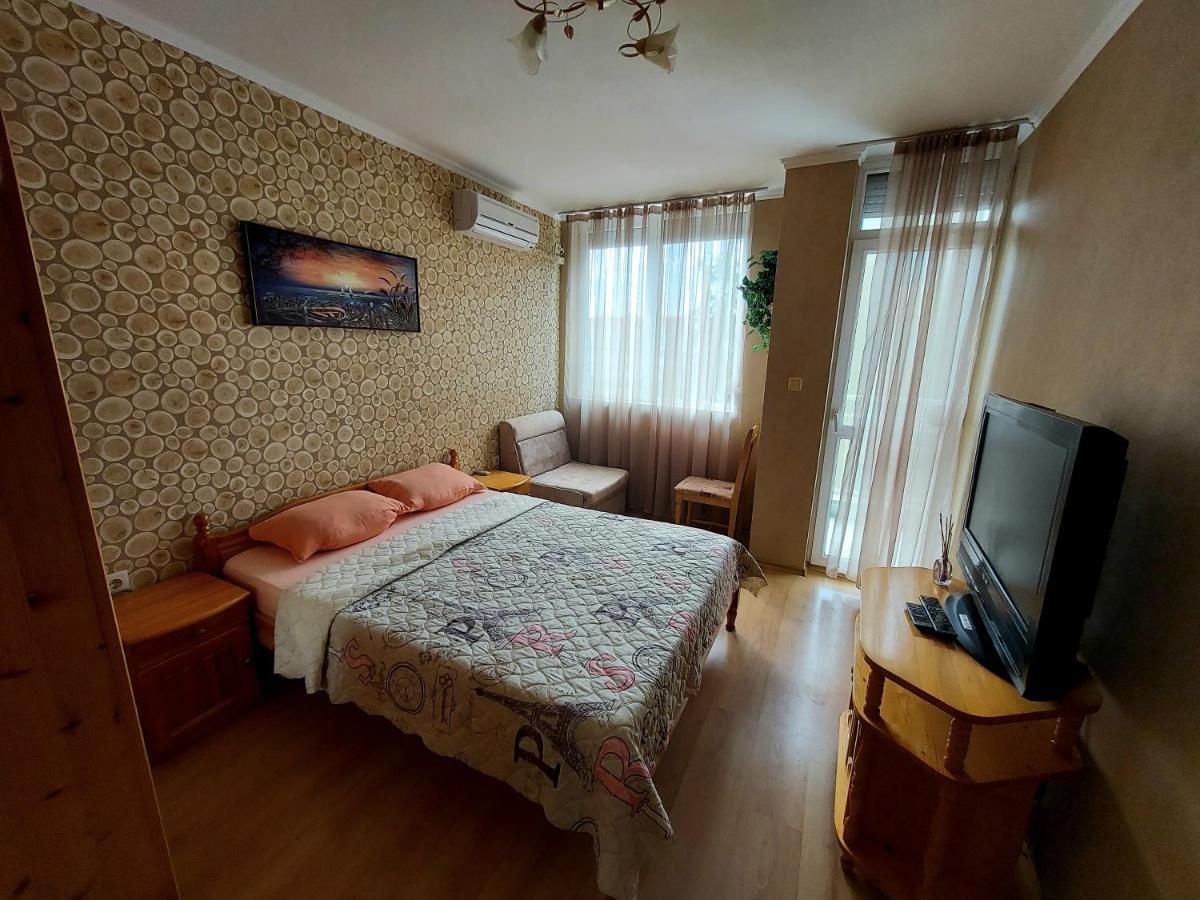 Апартамент Кънтри-Лариса Поморіє Екстер'єр фото